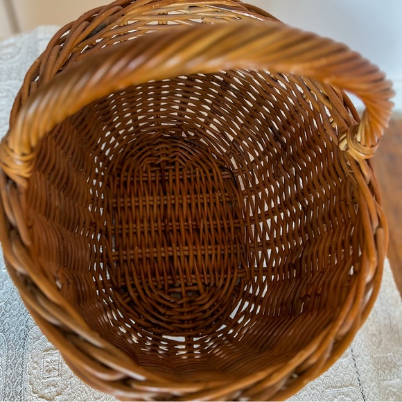 Vintage Gathering Basket French Country Market Basket - Picture 4 of 5